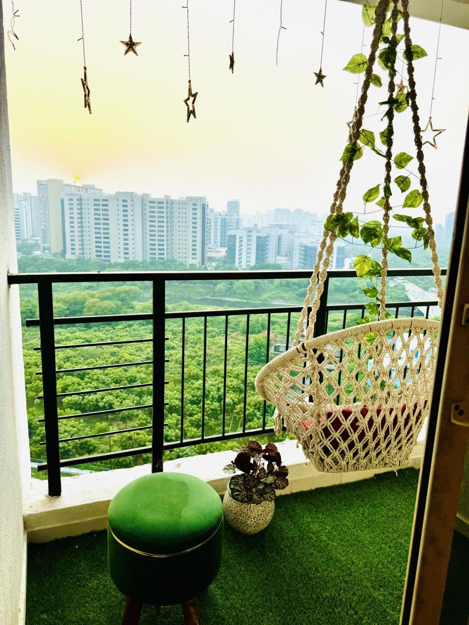 Balcony Escape Stay By Buddies Home Noida Exteriör bild