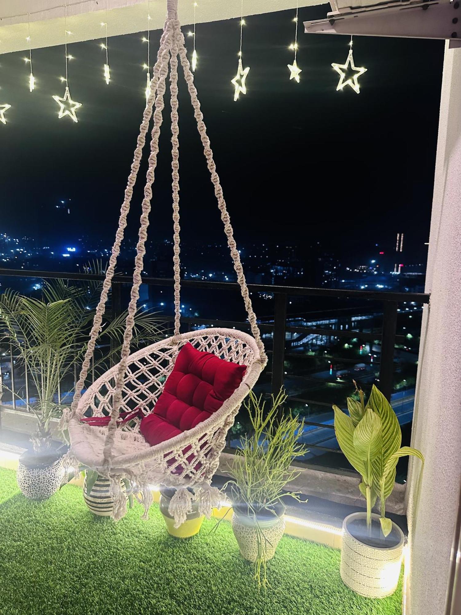 Balcony Escape Stay By Buddies Home Noida Exteriör bild